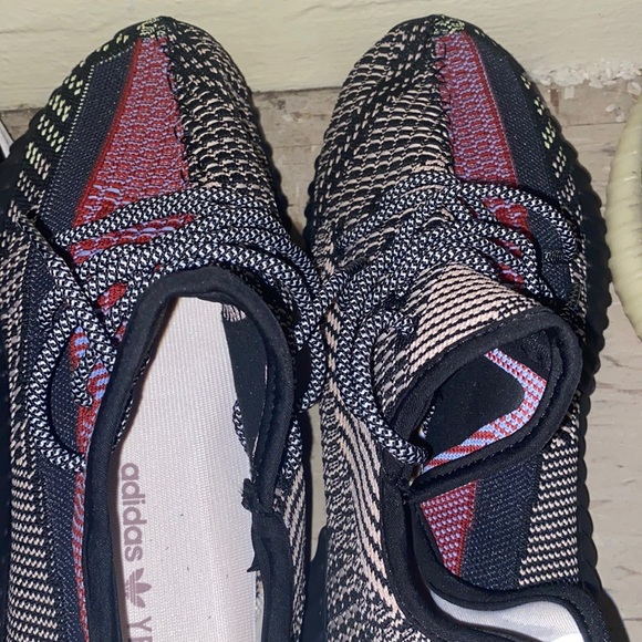 Yeezy 350 non reflective - Picture 1 of 1